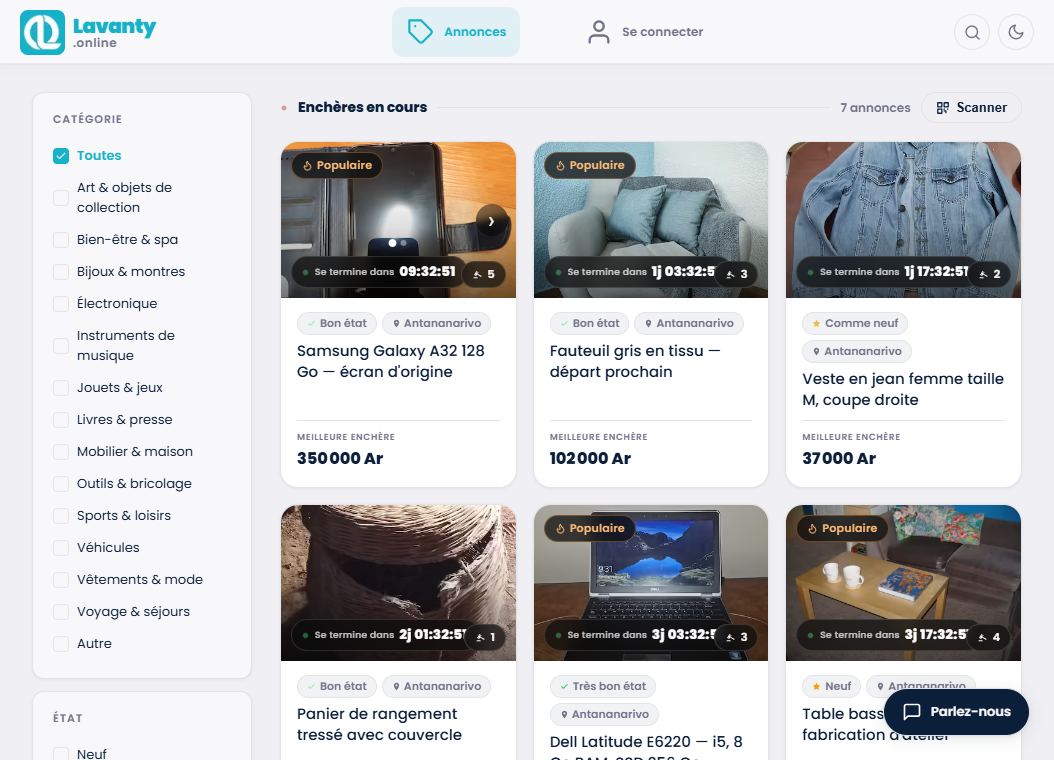 Page Lavanty des annonces avec un filtre de catégories et des cartes d’enchères.